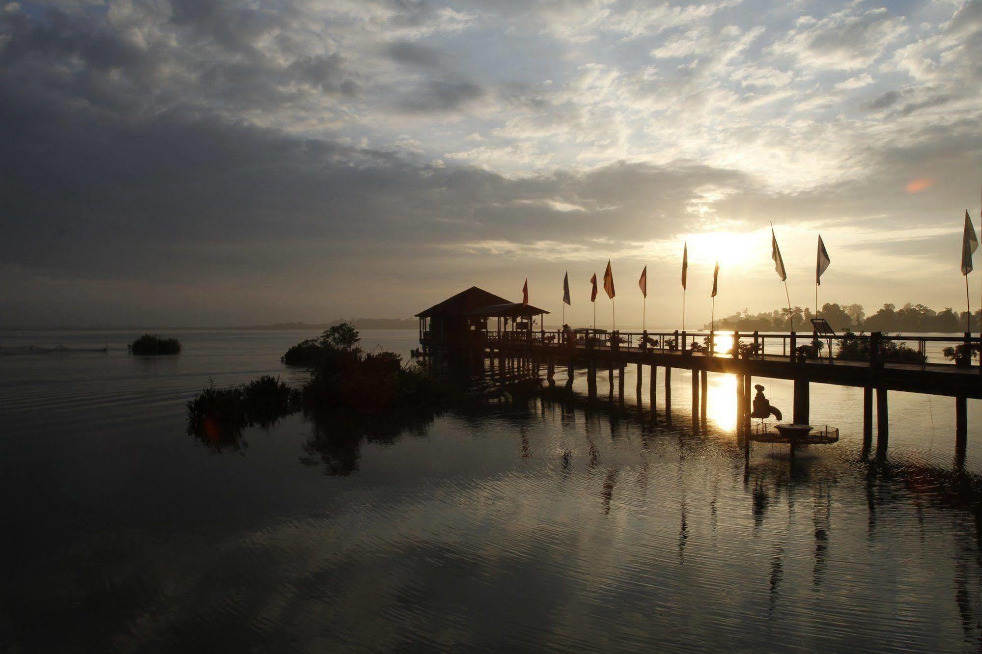 Bukit Merah Laketown Resort Taiping Dış mekan fotoğraf