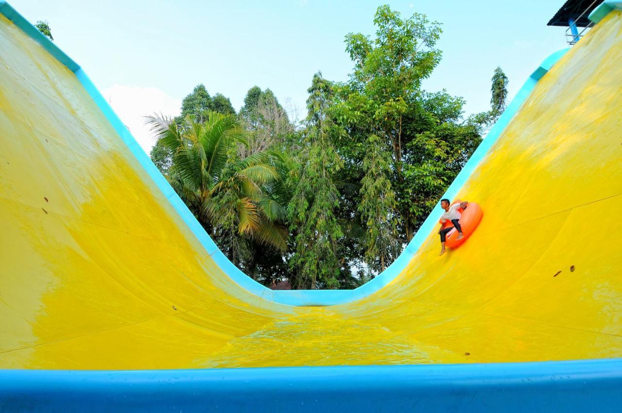 Bukit Merah Laketown Resort Taiping Dış mekan fotoğraf